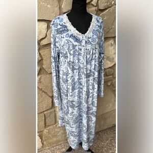 Secret Treasures PLUSH VELOUR Nightgown Size 2X (18/22W) Blue Paisley NWOT